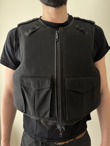 Bullet proof vest - , plates