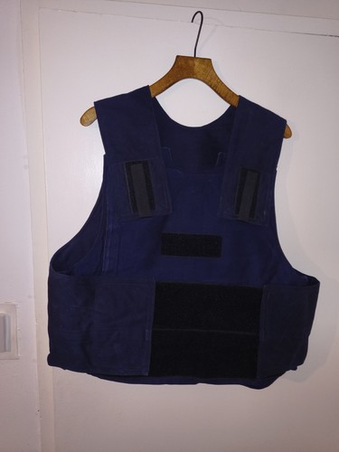 Police stab bulletproof - ex,